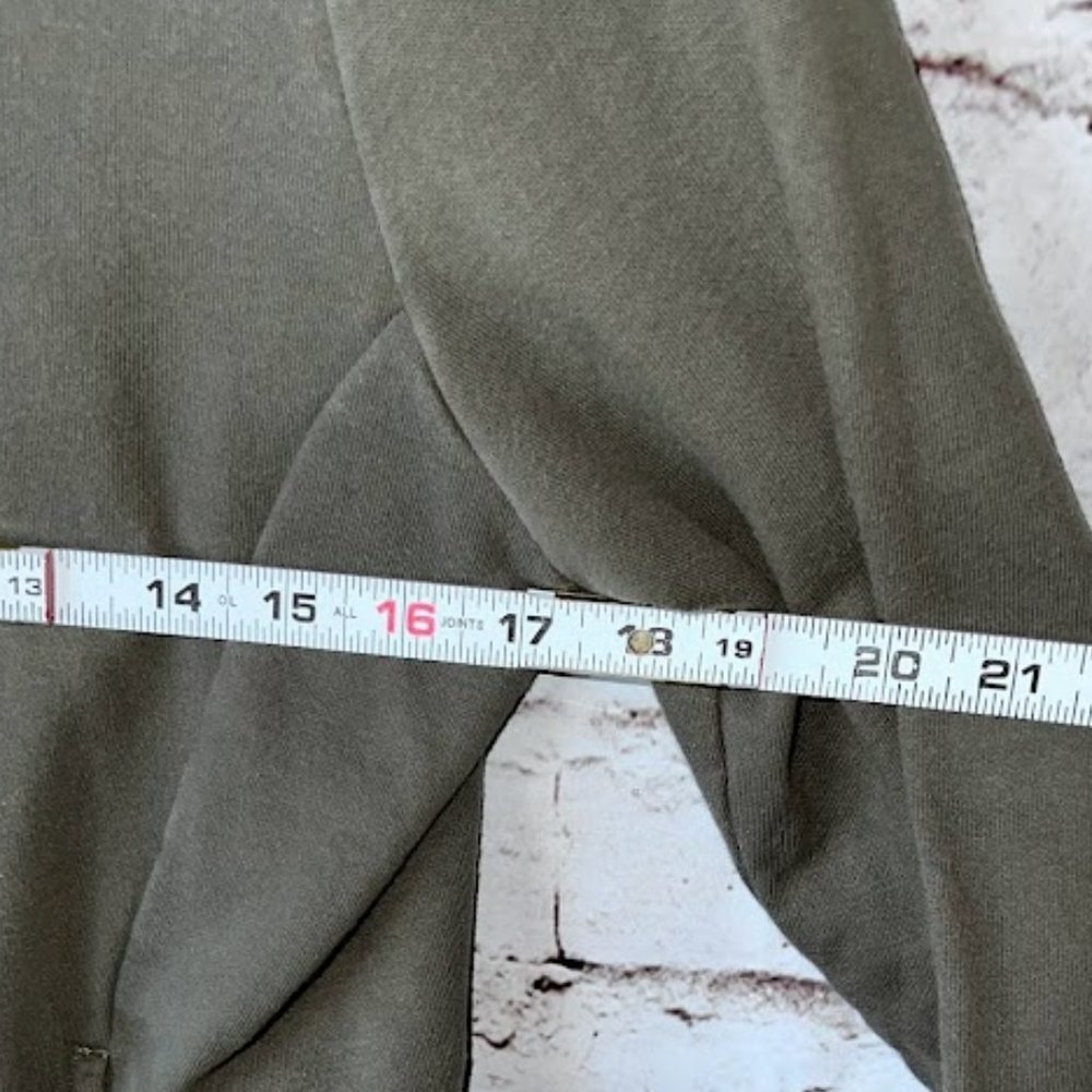 The North Face Pullover Hoodie Size Medium - Picture 7 of 10